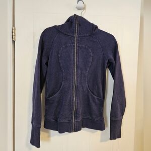 Lululemon womens size 4 Scuba Full-Zip hoodie navy blue long sleeve